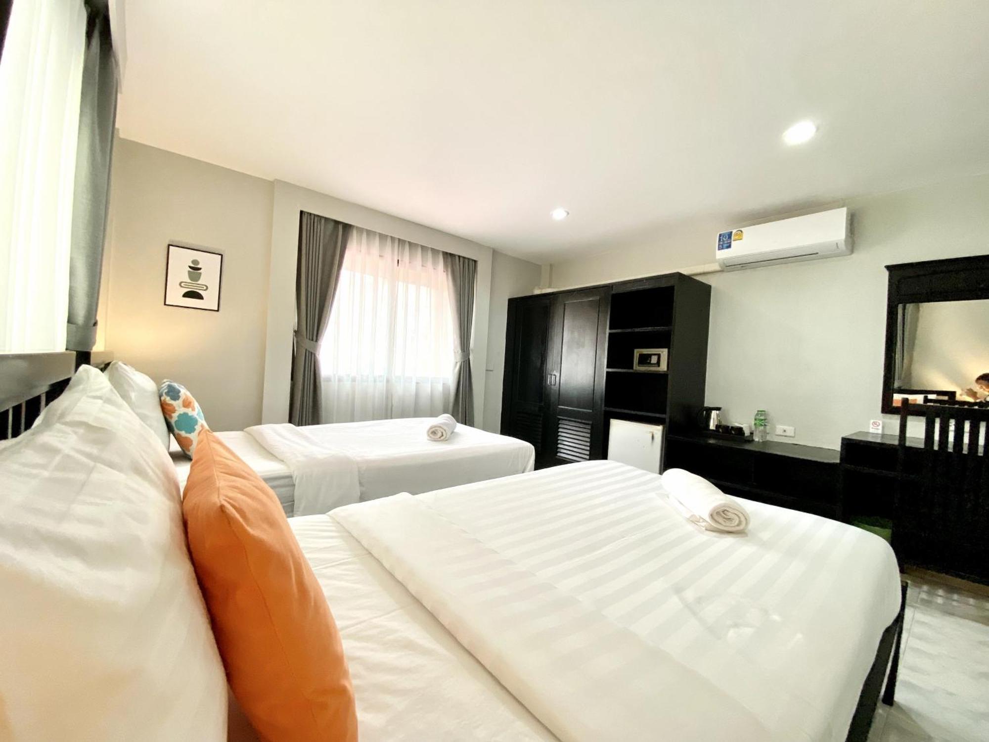 Beachwalk Minotel Patong Exteriér fotografie