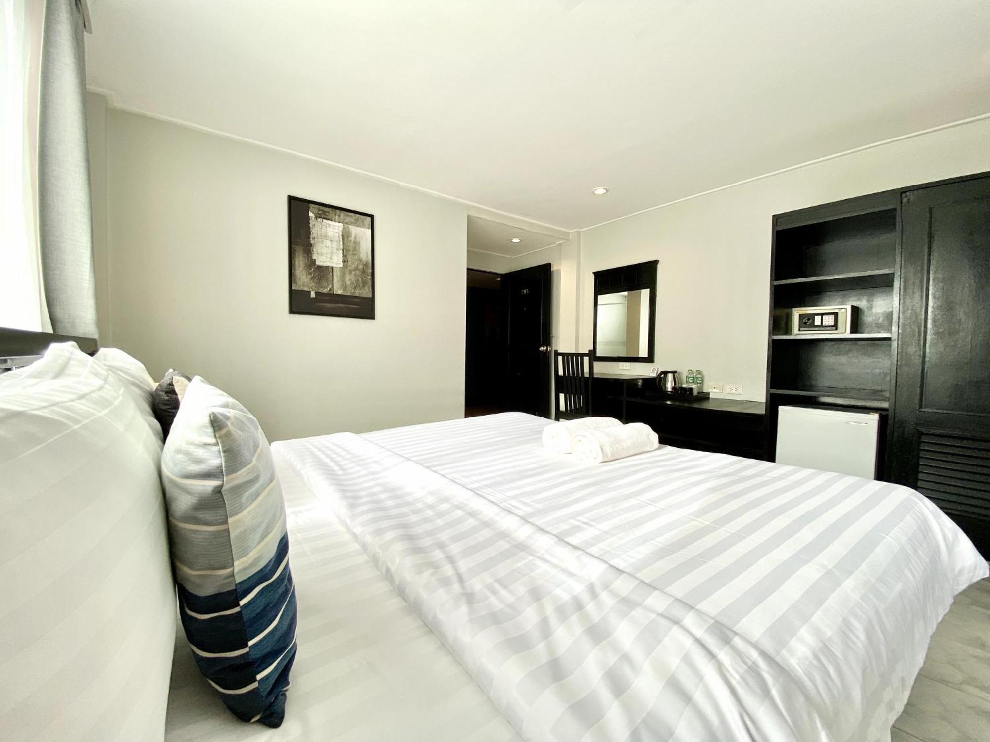 Beachwalk Minotel Patong Exteriér fotografie